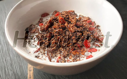 Cacao Amaranth Granola with Goji Berries