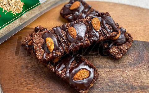Chocolate Almond Quinoa Flake Bars