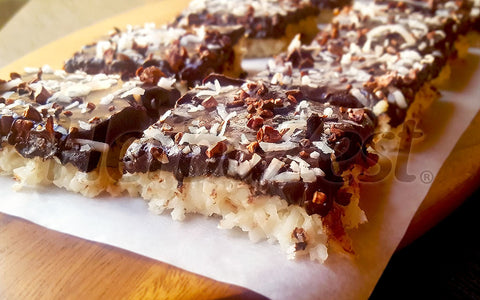 Coconut Bars with Maca Chocolate and Cacao Nibs
