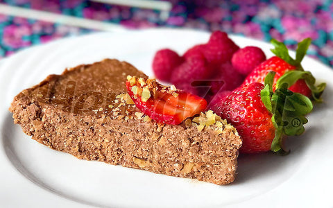 No-Bake Chocolate Oat & Quinoa Cake