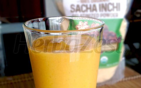 Sacha Inchi Protein Smoothie with Papaya and Ginger
