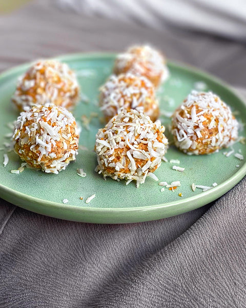 Carrot Cake Energy Balls with Dried Goldenberries