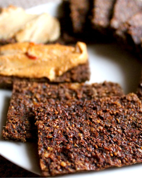 Sun-Dried Tomato Sacha Inchi Veggie Crackers
